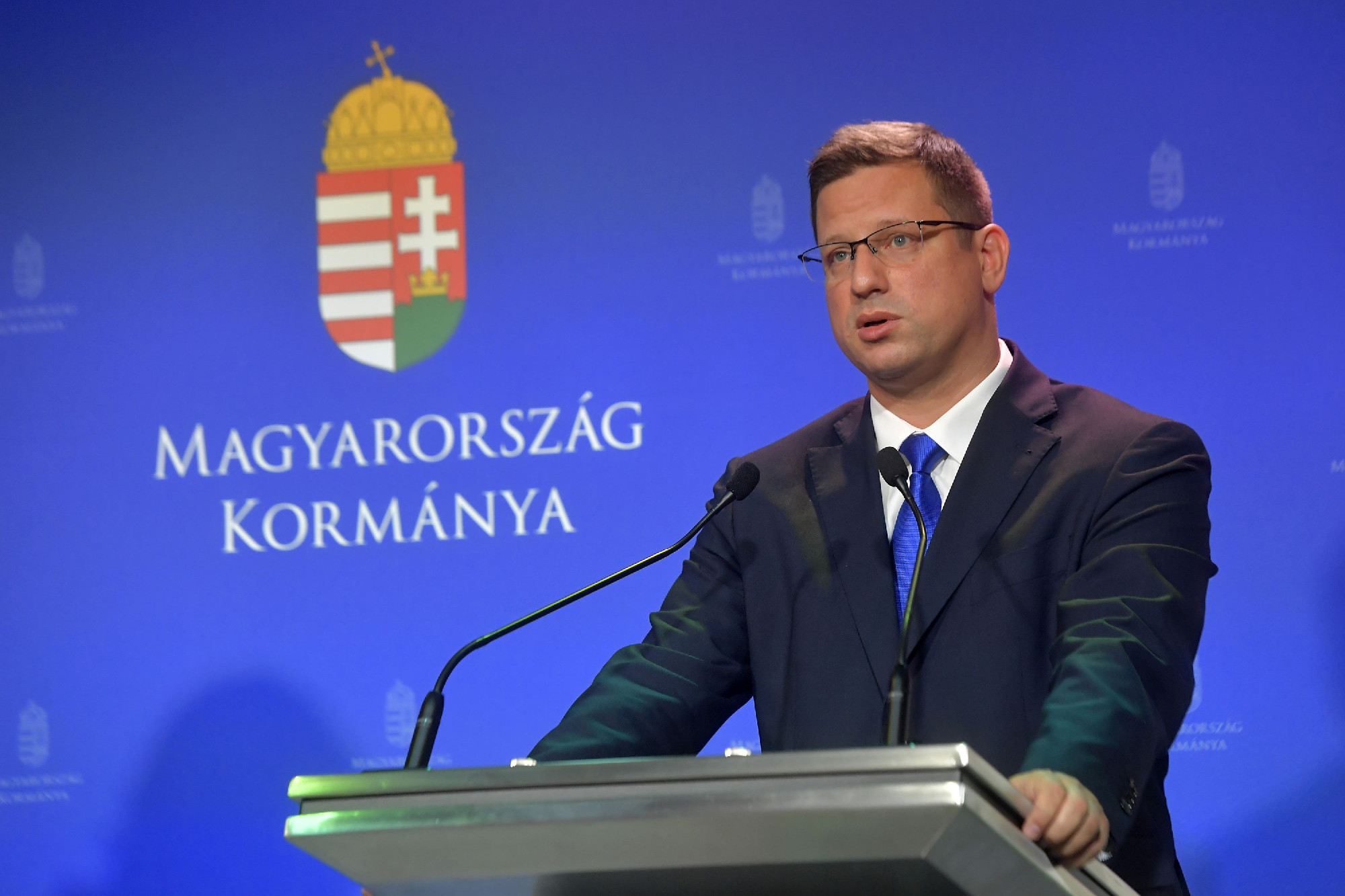 Gulyás Gergely: „Ha Brüsszel migránsokat akar, megkapja”