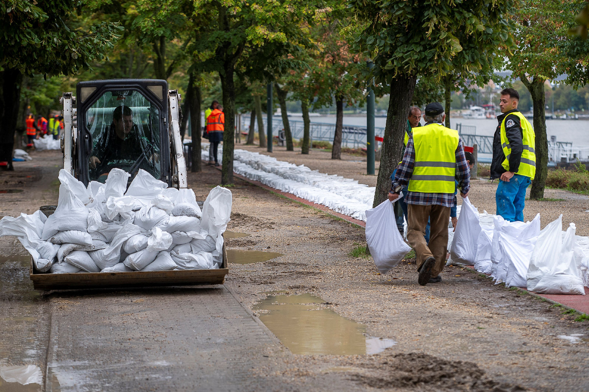 Lezárták a Margitszigetet – Percről percre