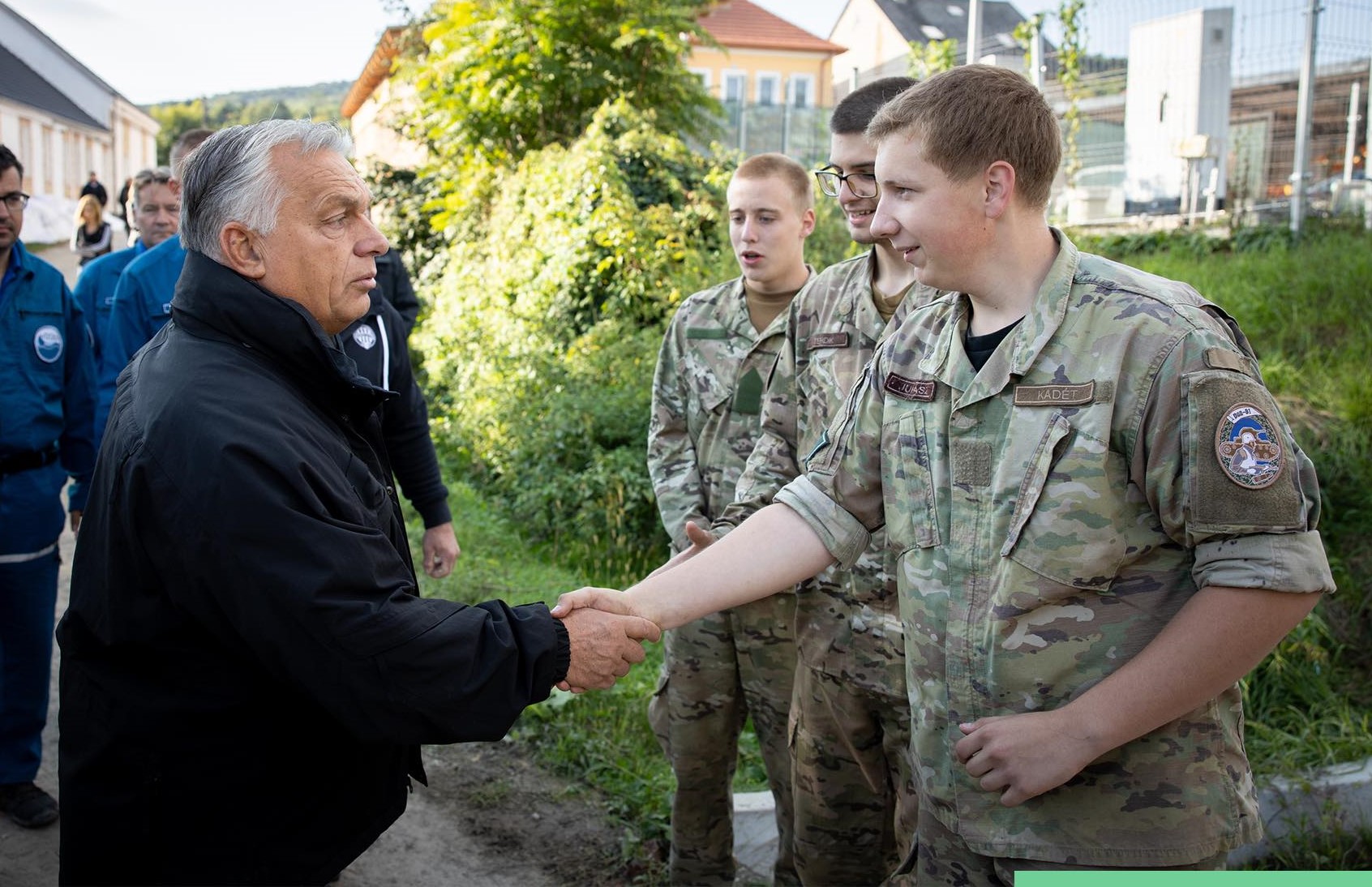 Orbán Viktor: Még öt nehéz napot kell átvészelni