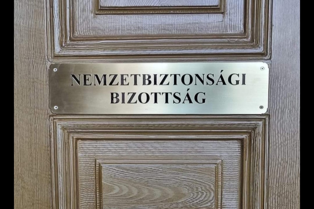 Nemzetbiztonsági bizottság: A Libanonban felrobbant csipogók nem jártak Magyarországon