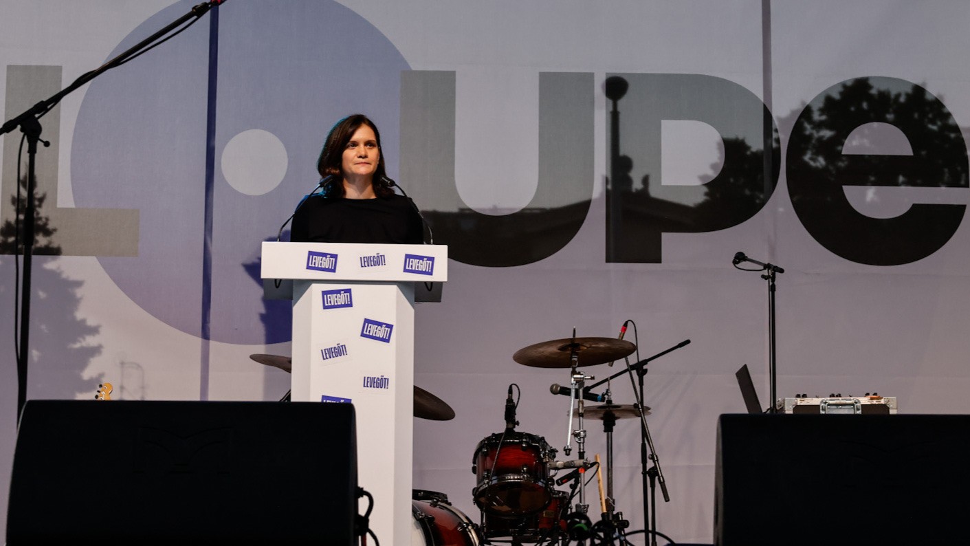 Pottyondy Edina: Zelenszkijt sajnos nem tudjuk elzavarni. De a másikat igen