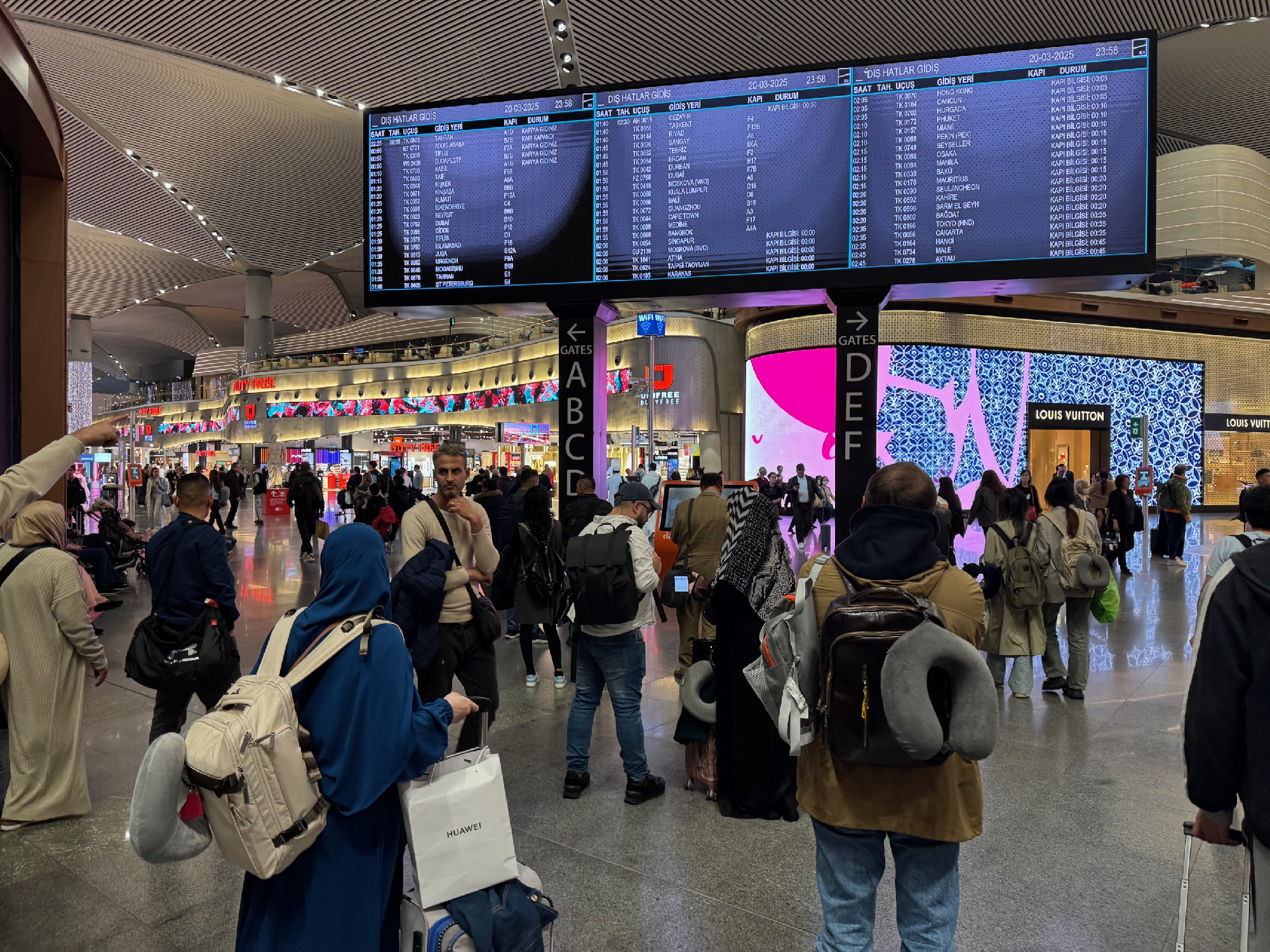 9,5 milliárd utas repült tavaly a világon – több, mint a járvány előtt