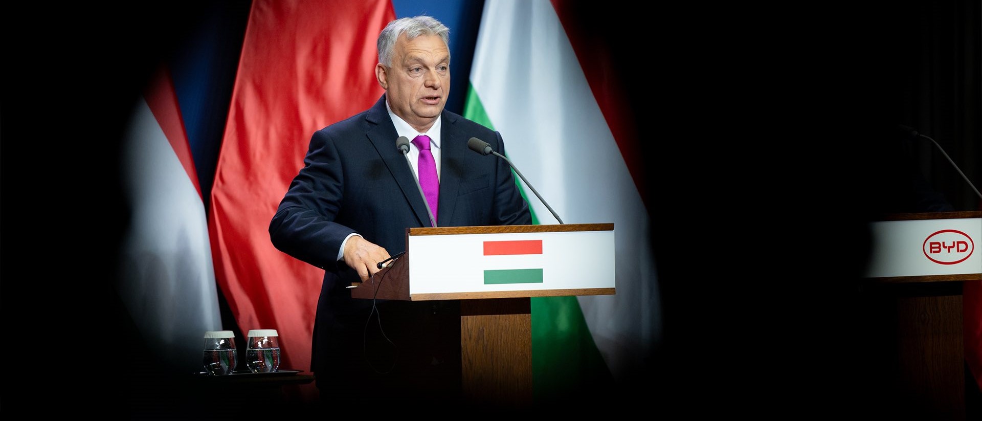 Orbán szerint példátlan, hogy egy nem NATO-tagállam titkosszolgálati akciót hajt végre Magyarország ellen