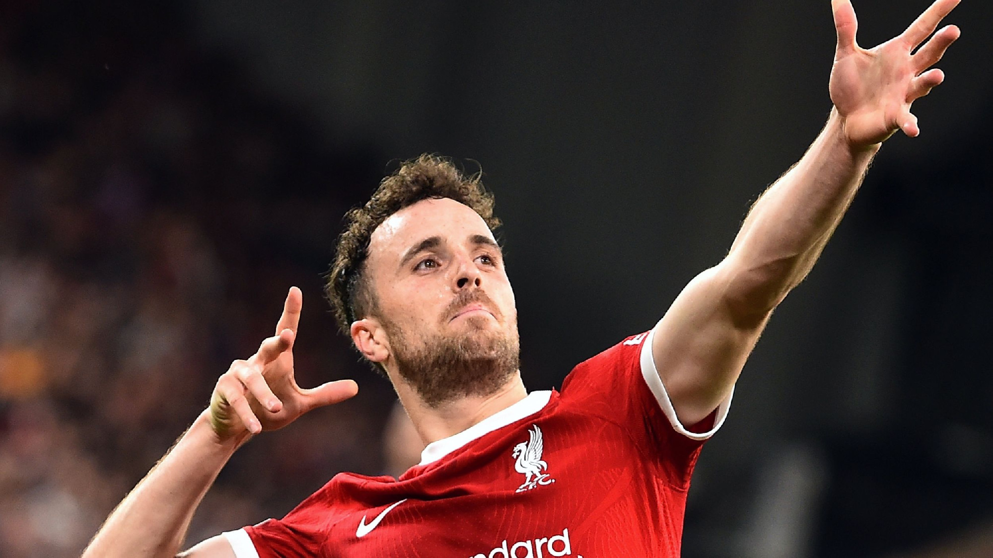 Autóbalesetben elhunyt a Liverpool csatára, Diogo Jota