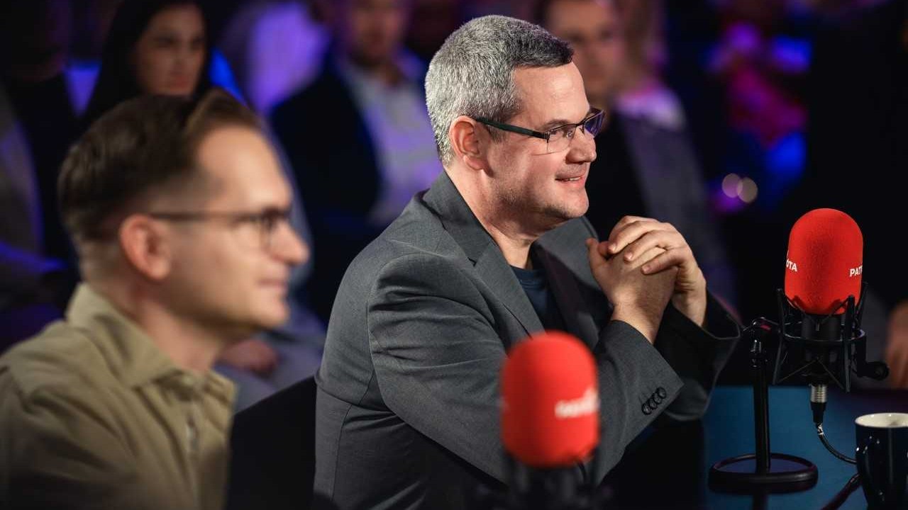 Takács Péter káromkodva osztott ki egy apát, aki sérelmezte, hogy nincs fűtés a gyermekügyeleten