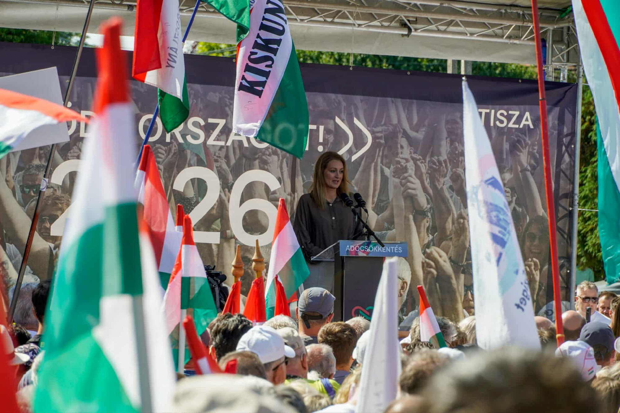 „A Tisza Párt komolyan veszi azt, hogy a nőknek nagyobb szerepet adjon a politikában”