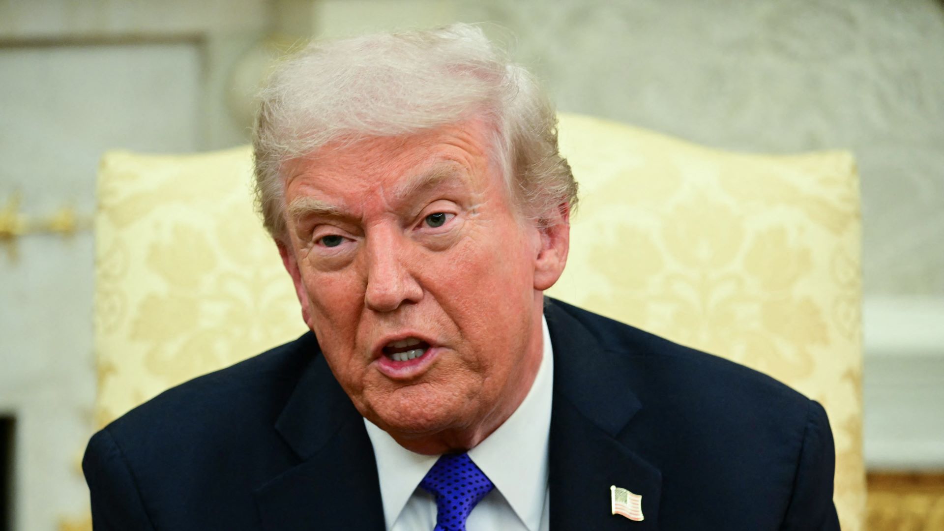 Trump új szankciókat jelentett be Oroszországgal szemben és lemondta a békecsúcsot