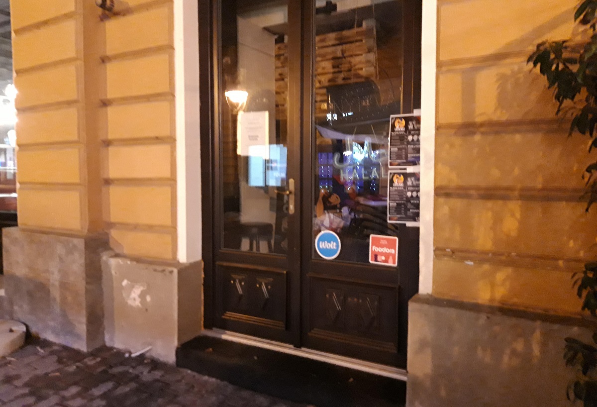 Kábítószer-kereskedelem miatt zártak be egy éttermet