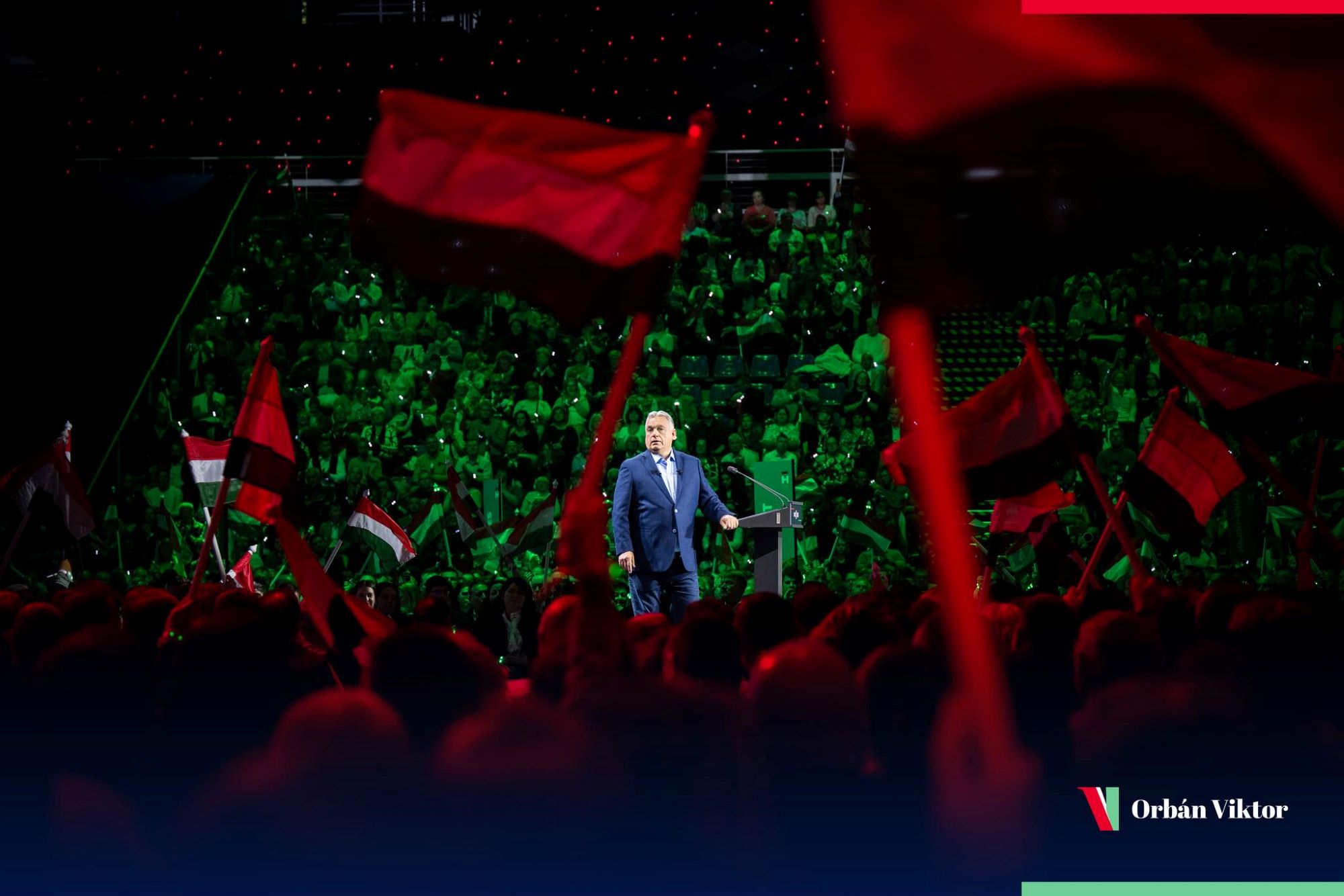 Nagy a baj, ha már Orbán is a „mocskos Fideszt