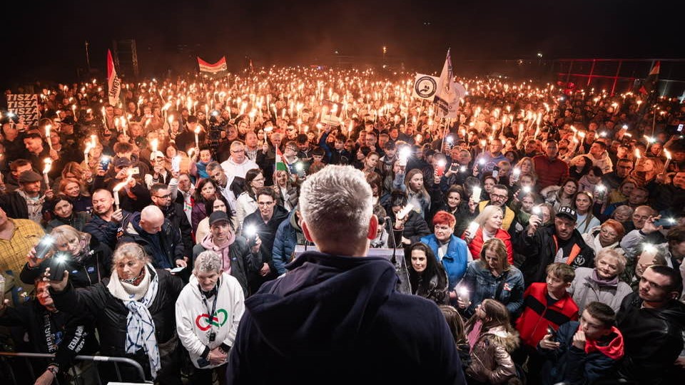 Magyar Péter Gödön: akkuipari szakhatóságot hozunk létre