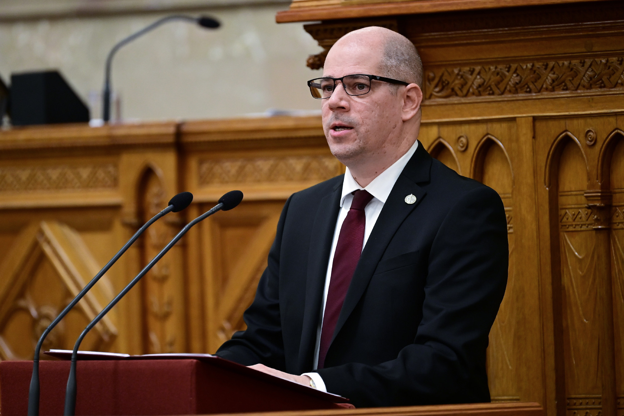 Laczó Adriennék kezdeményezik a legfőbb ügyész hivatalvesztésének kimondására irányuló eljárást