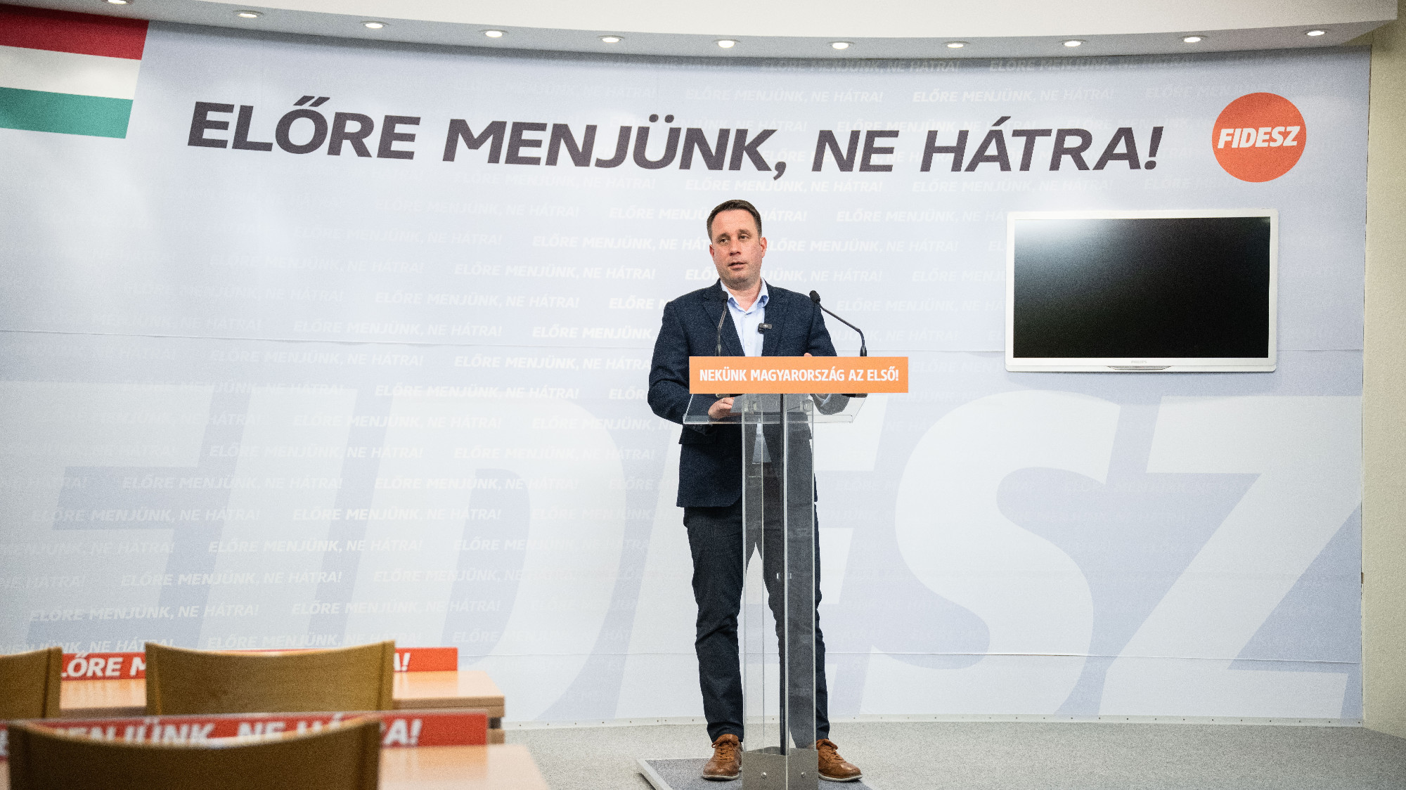 „Demokrácia Központot” hoz létre a Fidesz a választás idejére