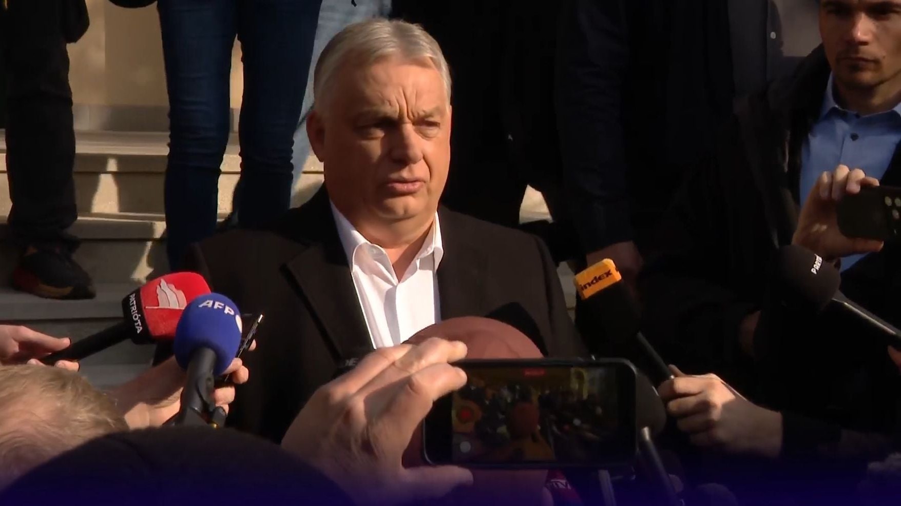 Orbán lapunknak elárulta, továbbra is Magyarország barátjaként tekint Putyinra