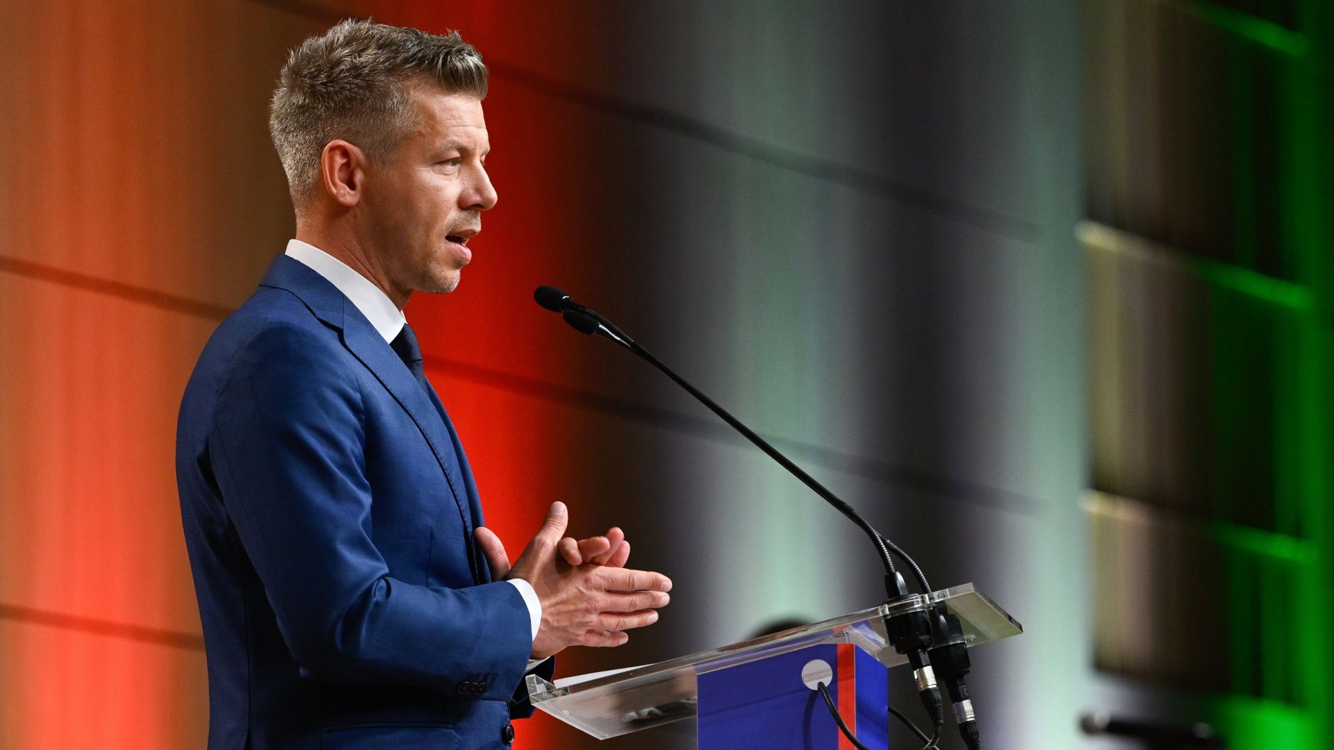 Nagyüzemre készül kedden Magyar Péter