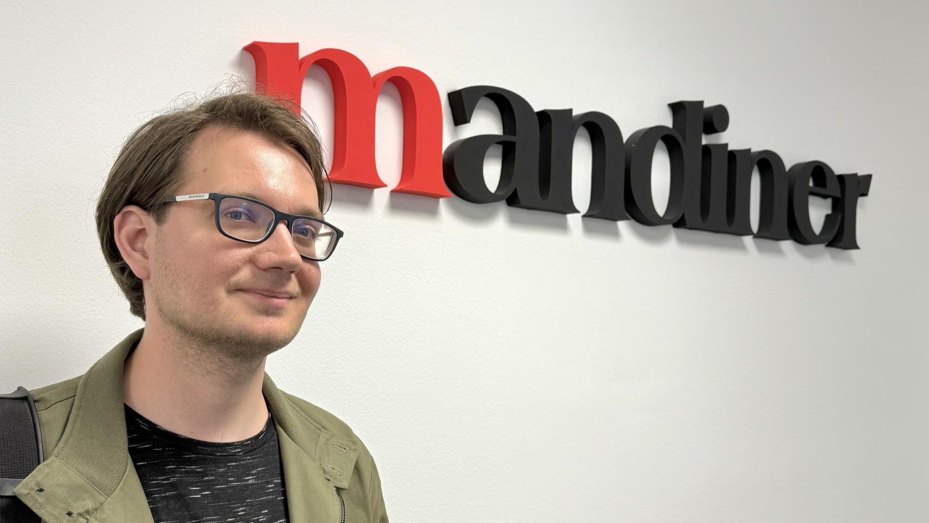 Távozik Hoppál Hunor a Mandinertől