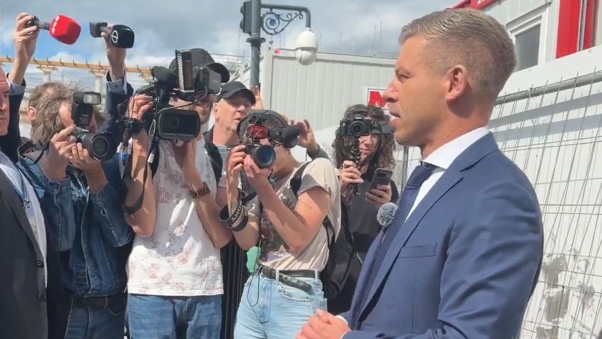 Magyar Péter: villámgyorsan betelt a 2000 hely a Karmelita és a luxusminisztérium hétvégi látogatására