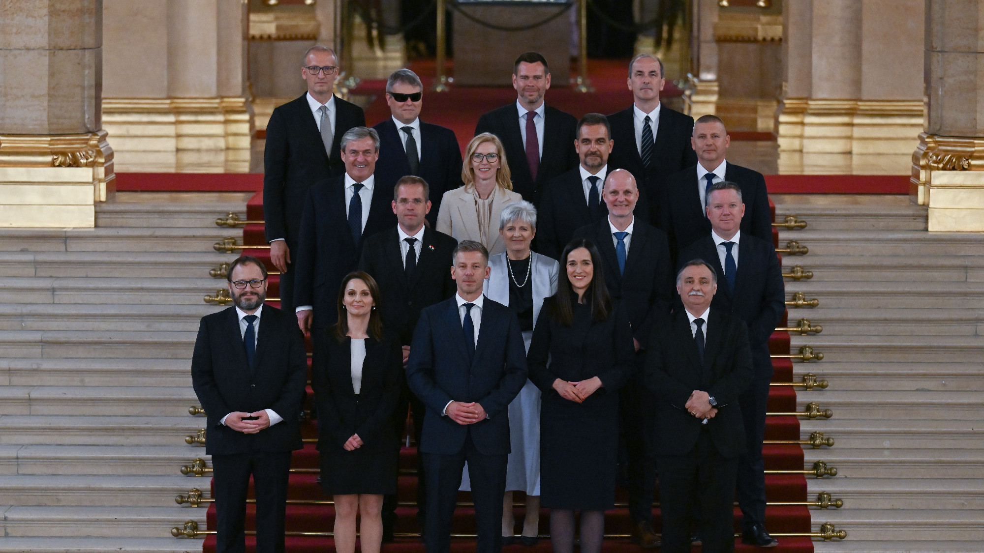 A kormánytagok közül Kapitány Istvánnak van a legnagyobb megtakarítása