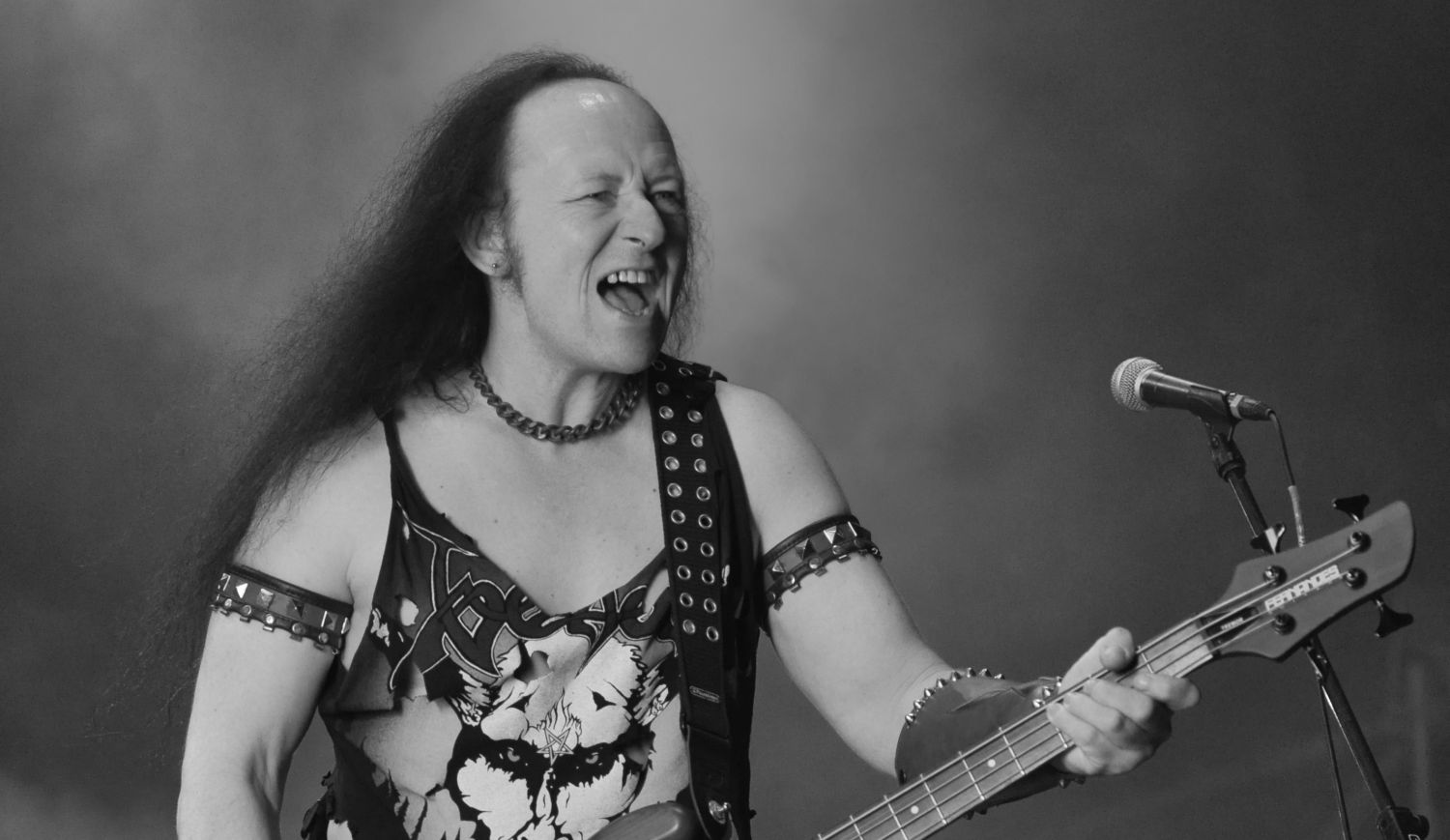 Meghalt a black metal keresztapja, a Venom-frontember Cronos