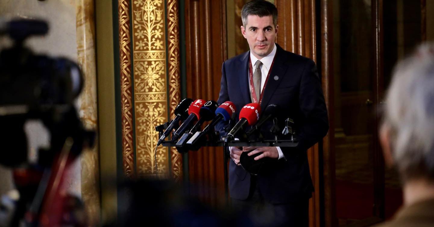 A bizottság nem javasolja Kocsis Máté mentelmi jogát felfüggeszteni.