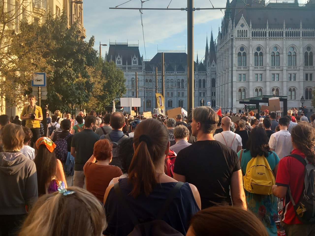 Tüntetés az oktatásért. Kossuth tér