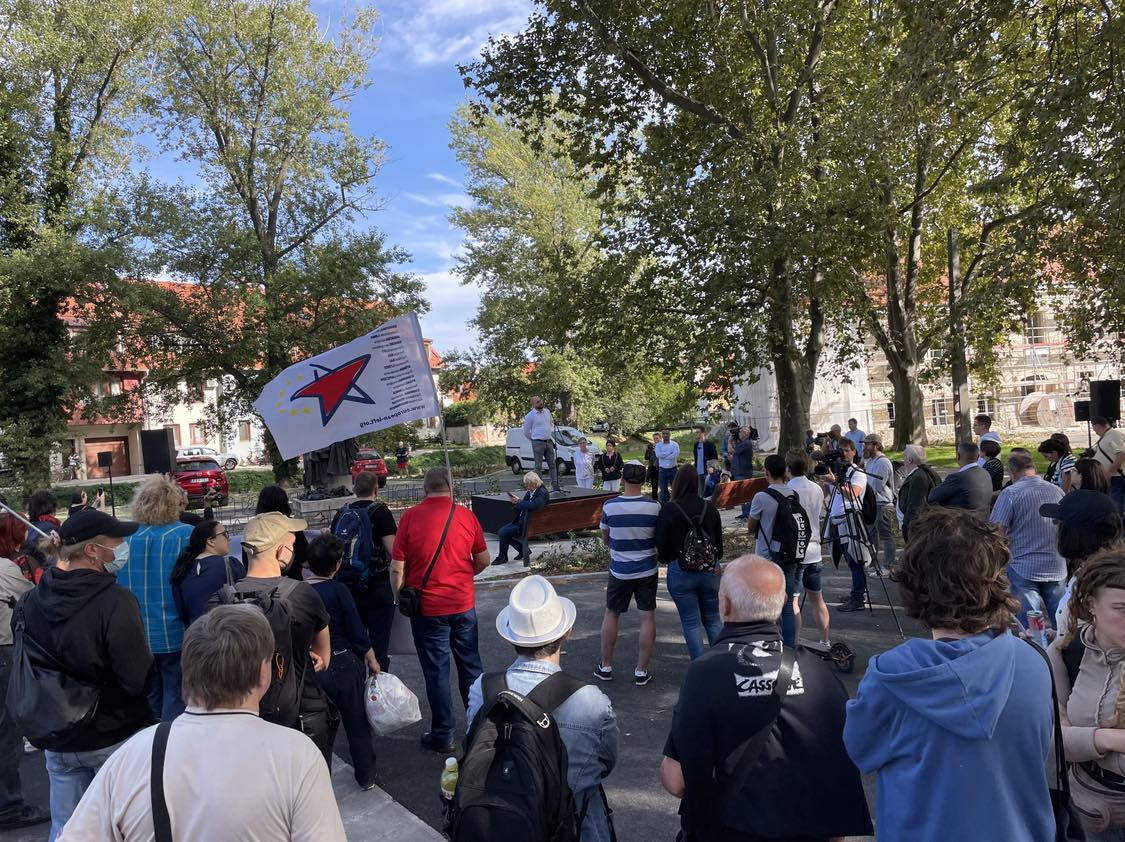 A Momentum tüntetése Sopronban