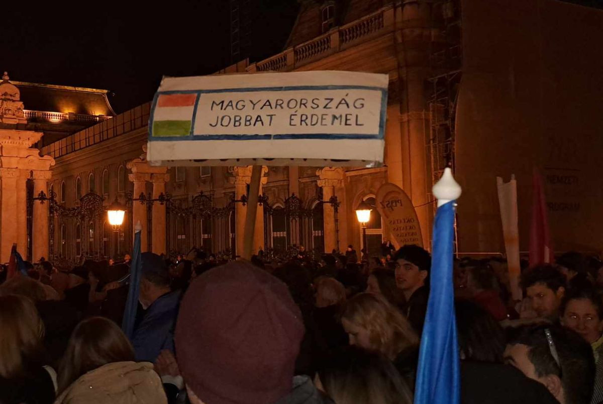 Tüntetés Novák Katalin ellen