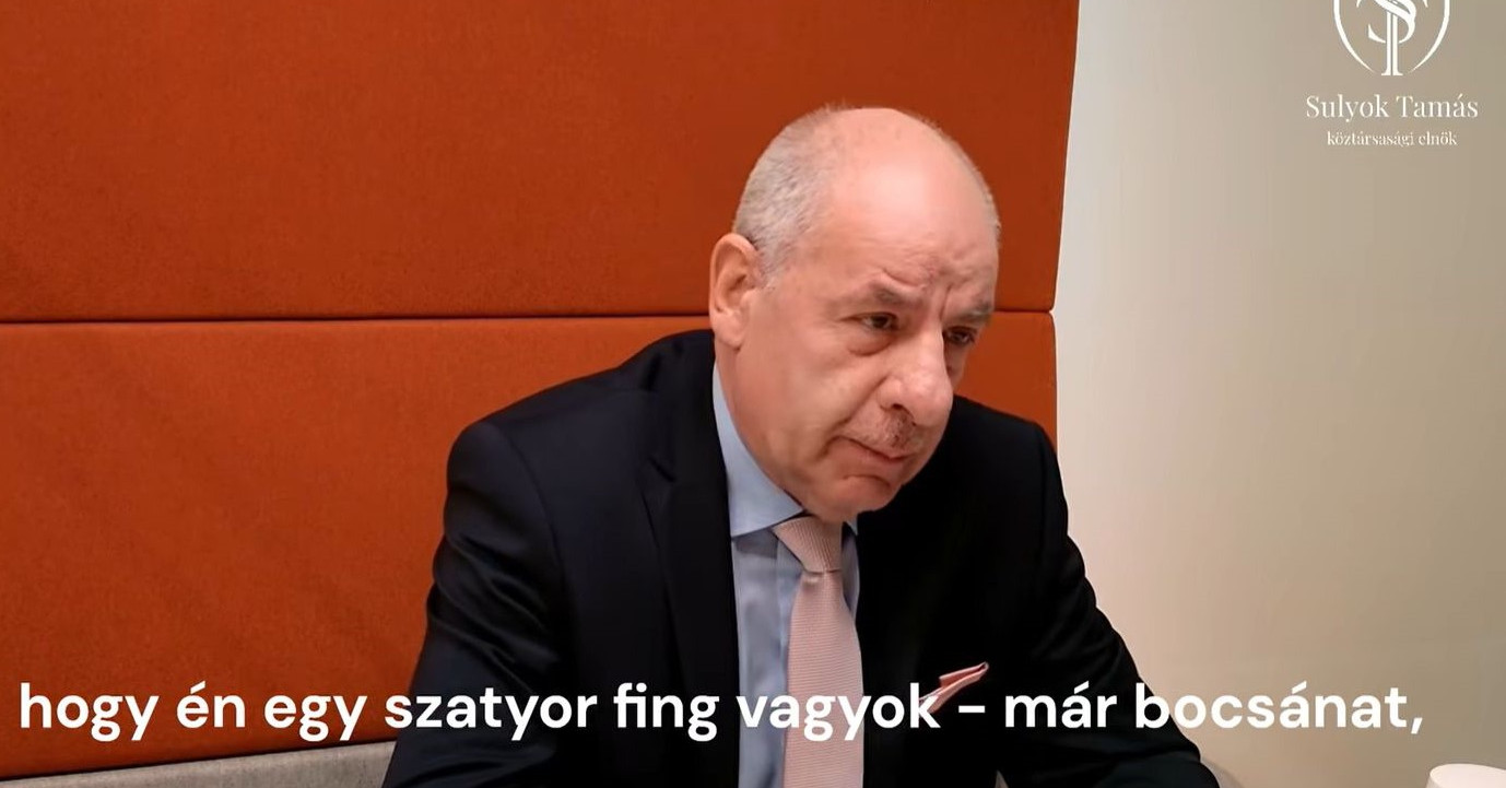 A köztársasági elnök már ki meri jelenteni, hogy orosz támadás érte Munkácsot Kép