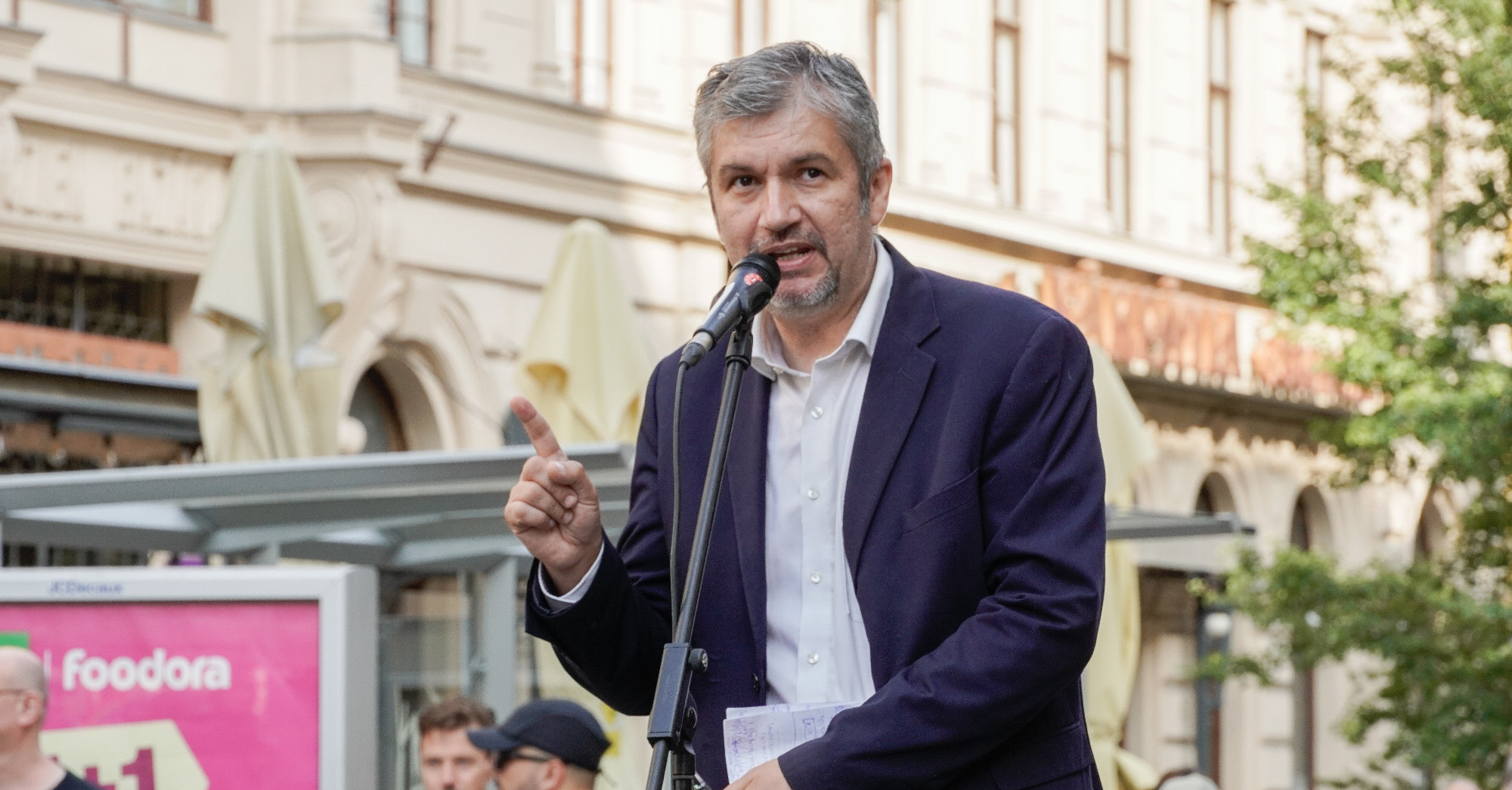 21 Kutatóközpont: A még ismeretlen tiszás nagy fölénnyel vezet Hadházy előtt Zuglóban Kép