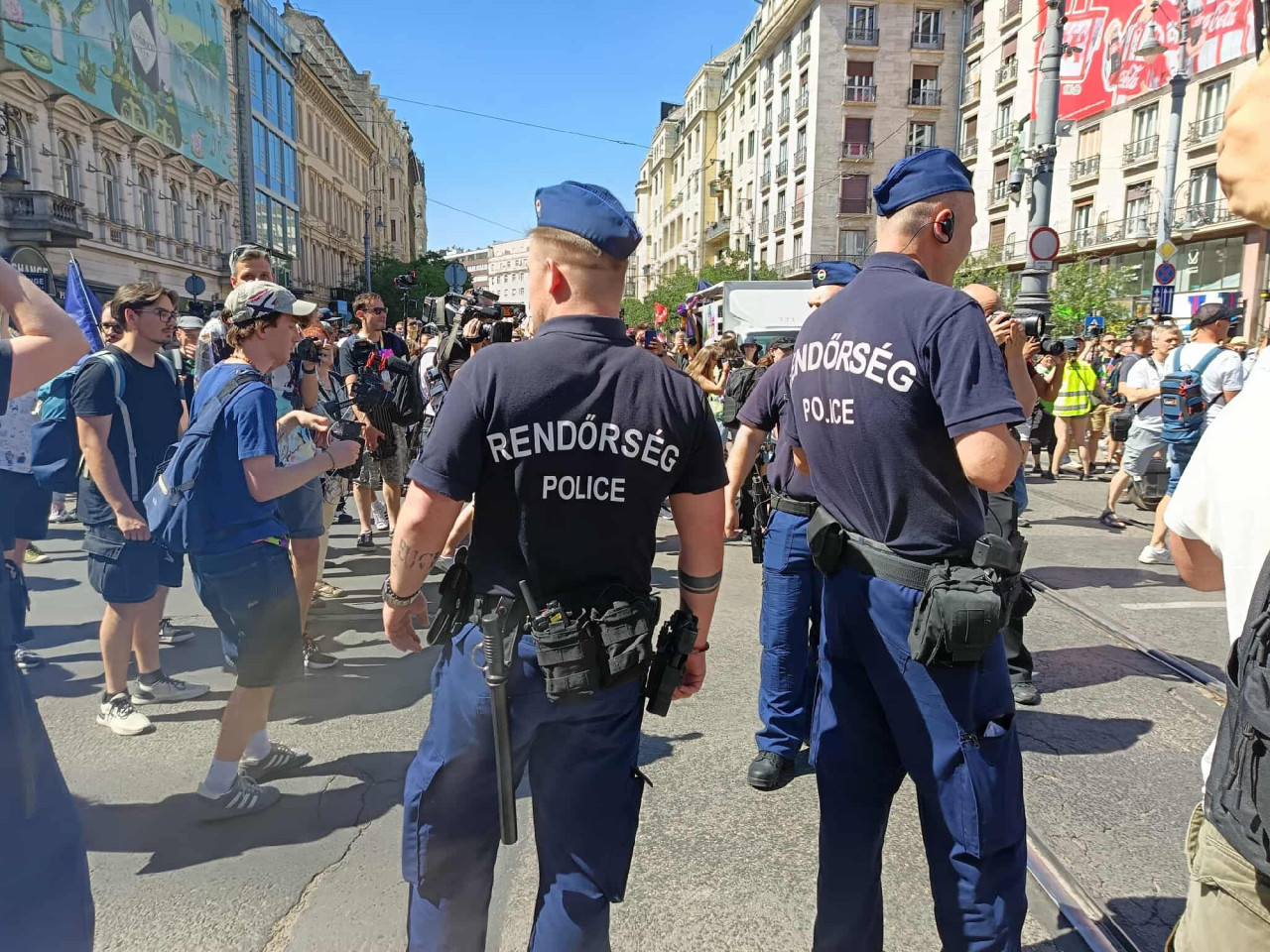 Rendőrök a 2025-ös Pride-on (Fotó: Pethő Tibor/Magyar Hang)