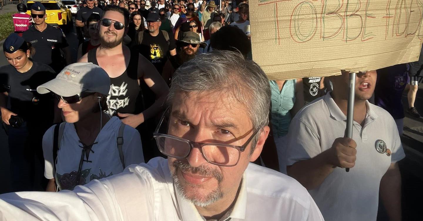 A Pride után is tüntettek Hadházy Ákosék