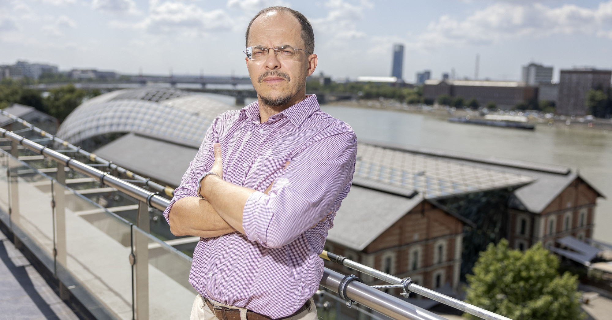 Balázs Zoltán: A magyarok a „nem fog fájni” üzenetére vágynak Kép