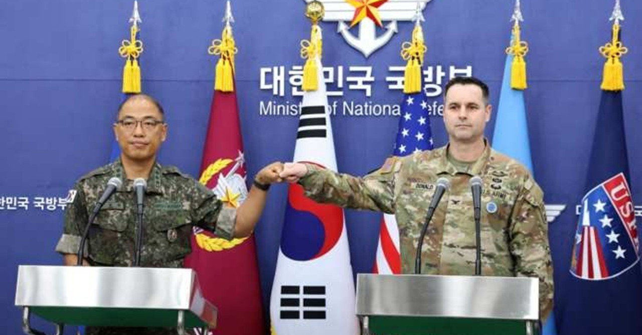 Közös hadgyakorlatot tart az USA és Dél-Korea Kép