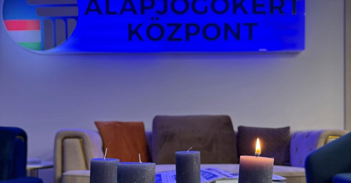 Hadházy Ákos: Mégis nyomoznak a náci horogkereszttel hergelő propagandista ellen