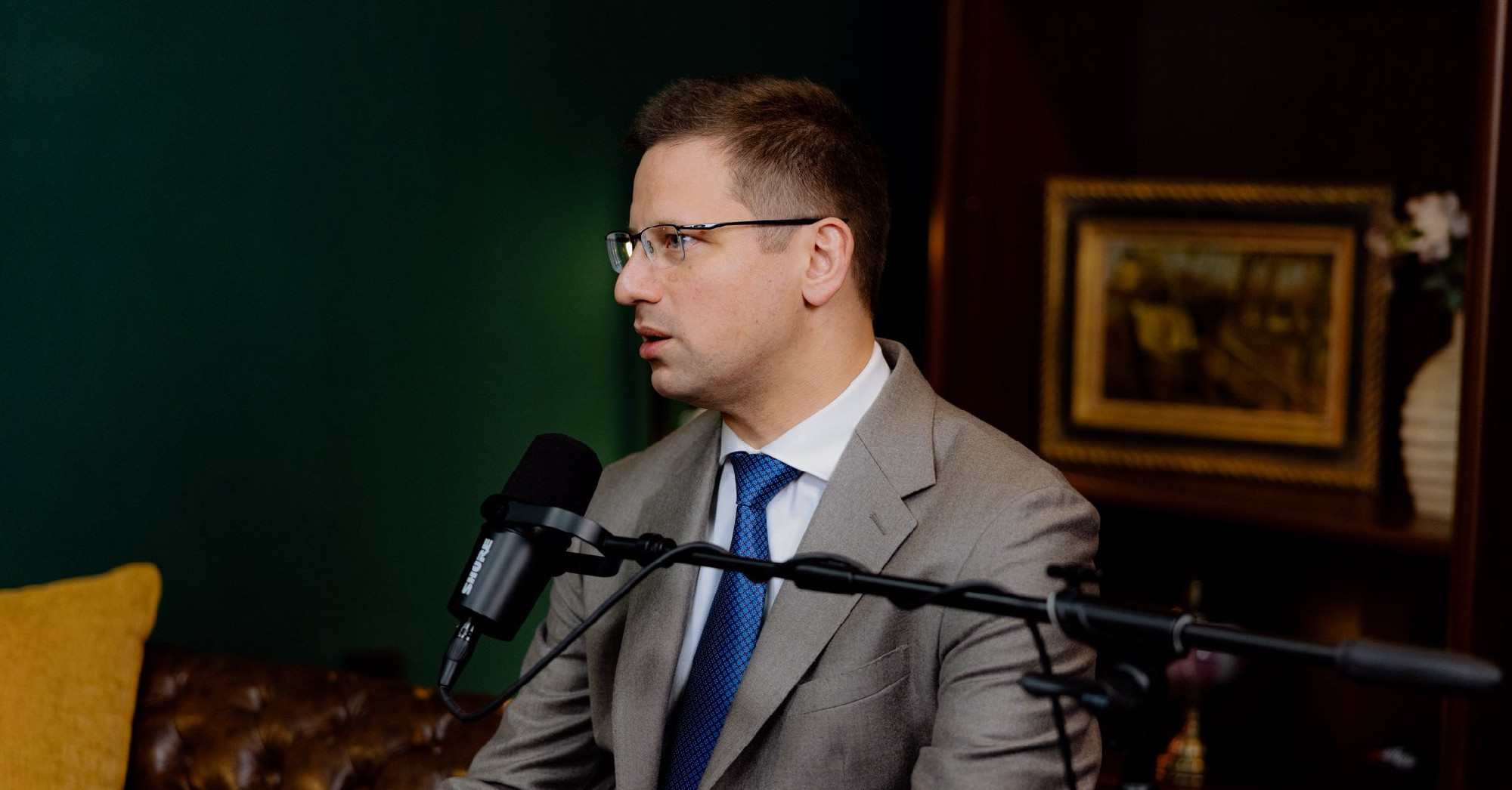 Gulyás: politikai bosszú az Élvonal Alapítvány szerződésénél.