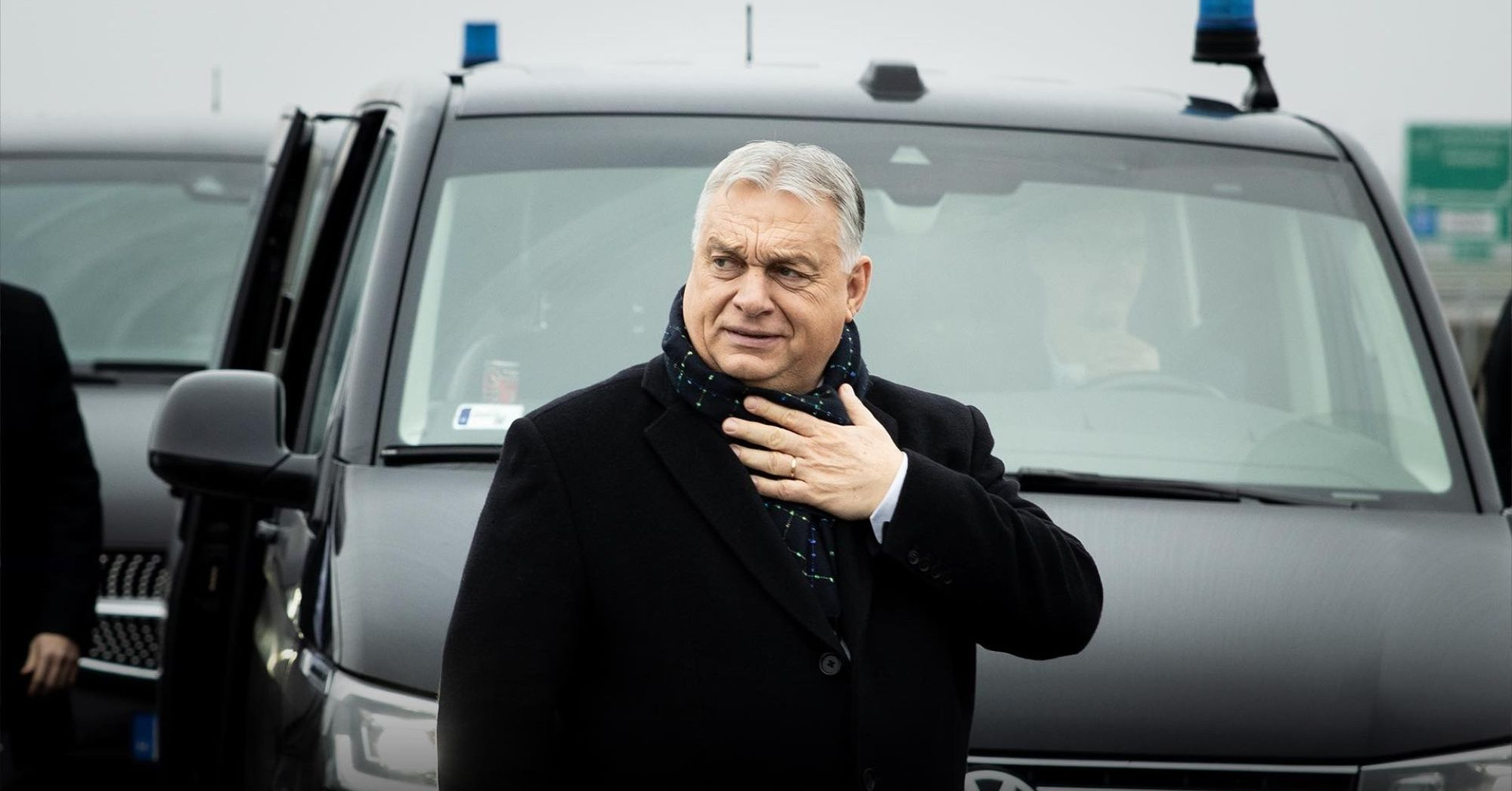 Orbán „példátlan bravúrt”, Magyar félmegoldást emleget