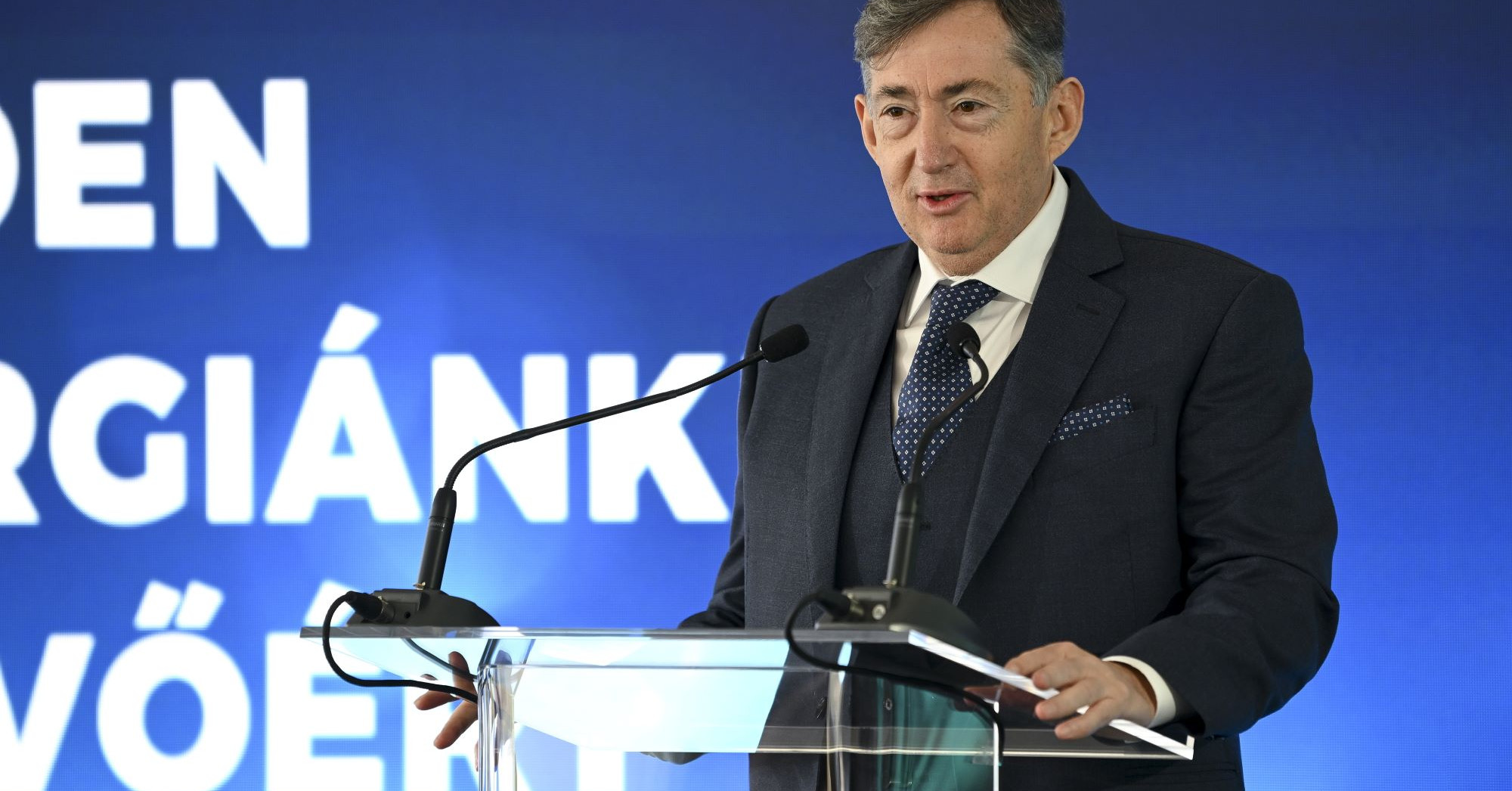 4,4 milliárd forintot vontak ki Mészáros cégéből.