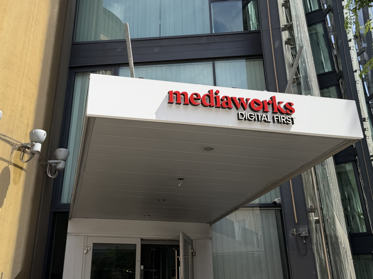 Csak idén több mint 10 milliárdot utalt a New Land a Mediaworksnek ...