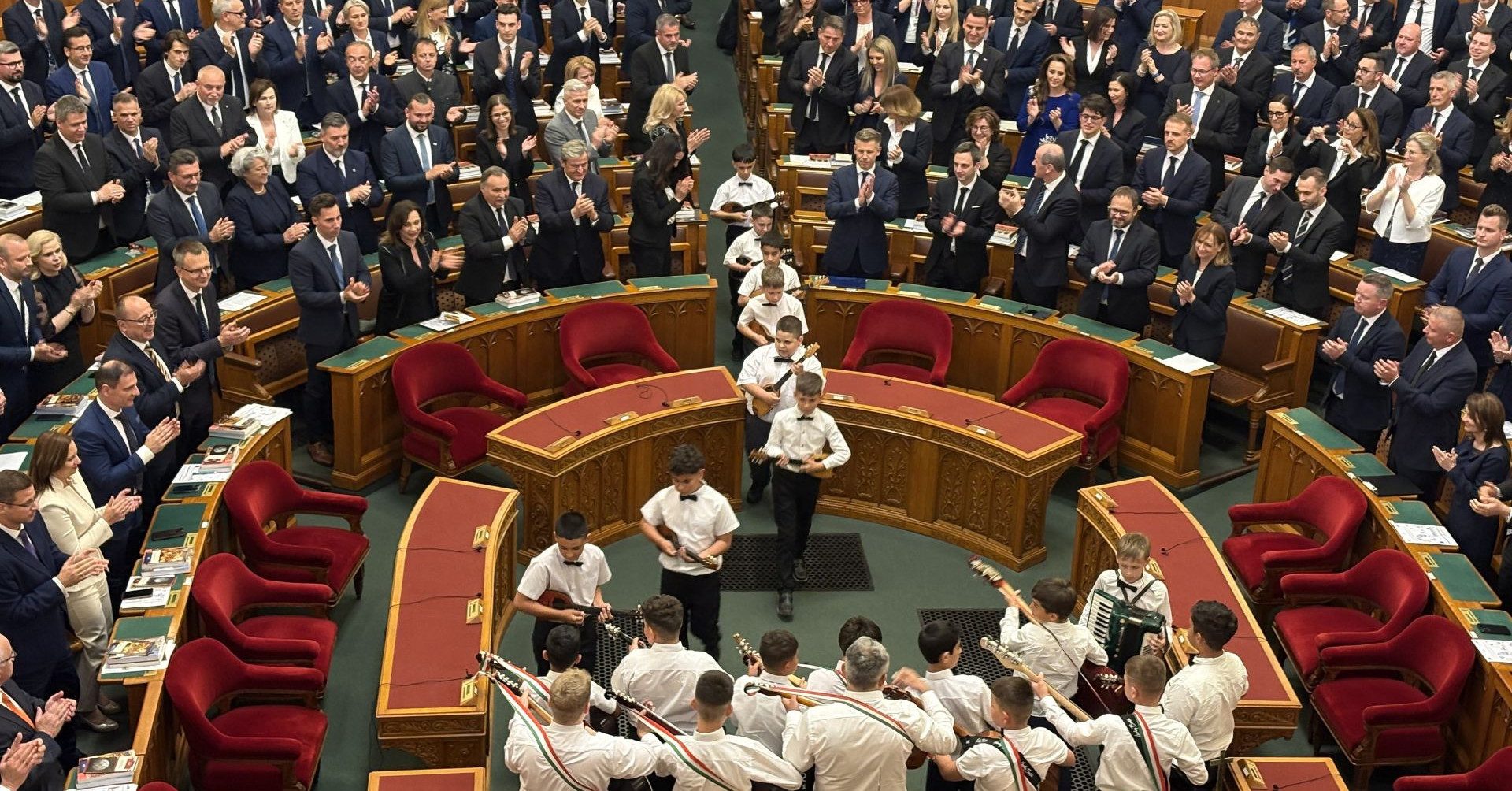 Magyar Péter: Toroczkai László hívja Nebl Zsoltot.