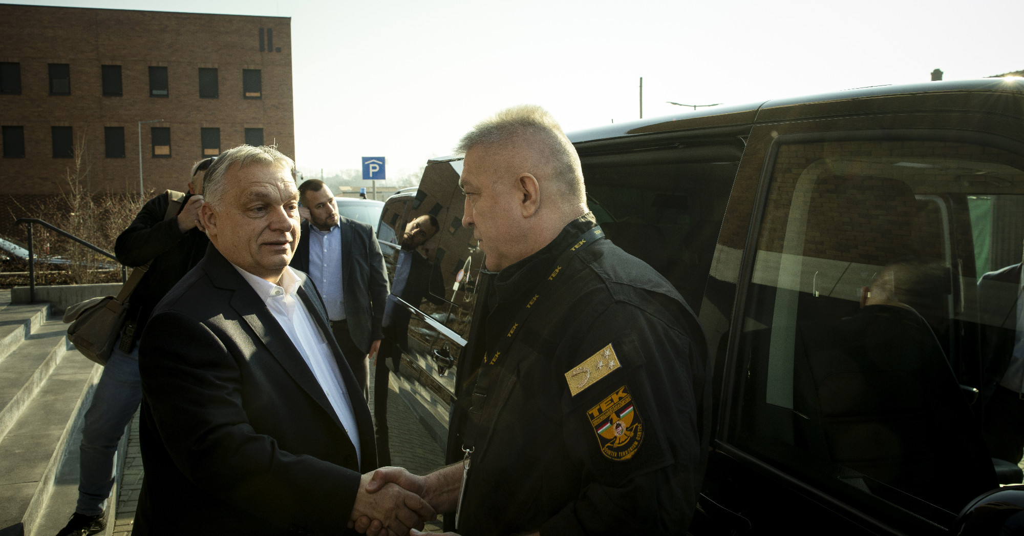 Magyar Péter leváltja a TEK főigazgatóját.