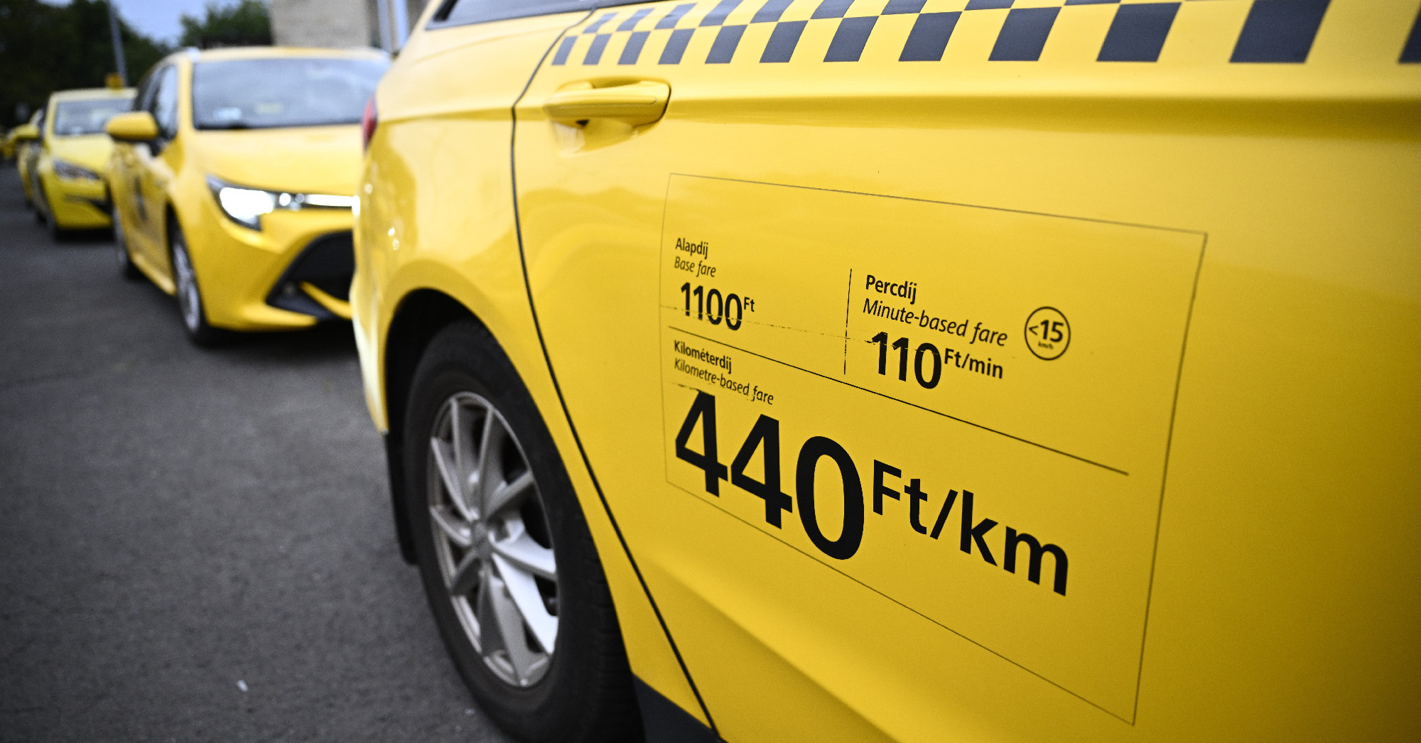 Egy taxis cég 200 milliós bevételét titkolta.