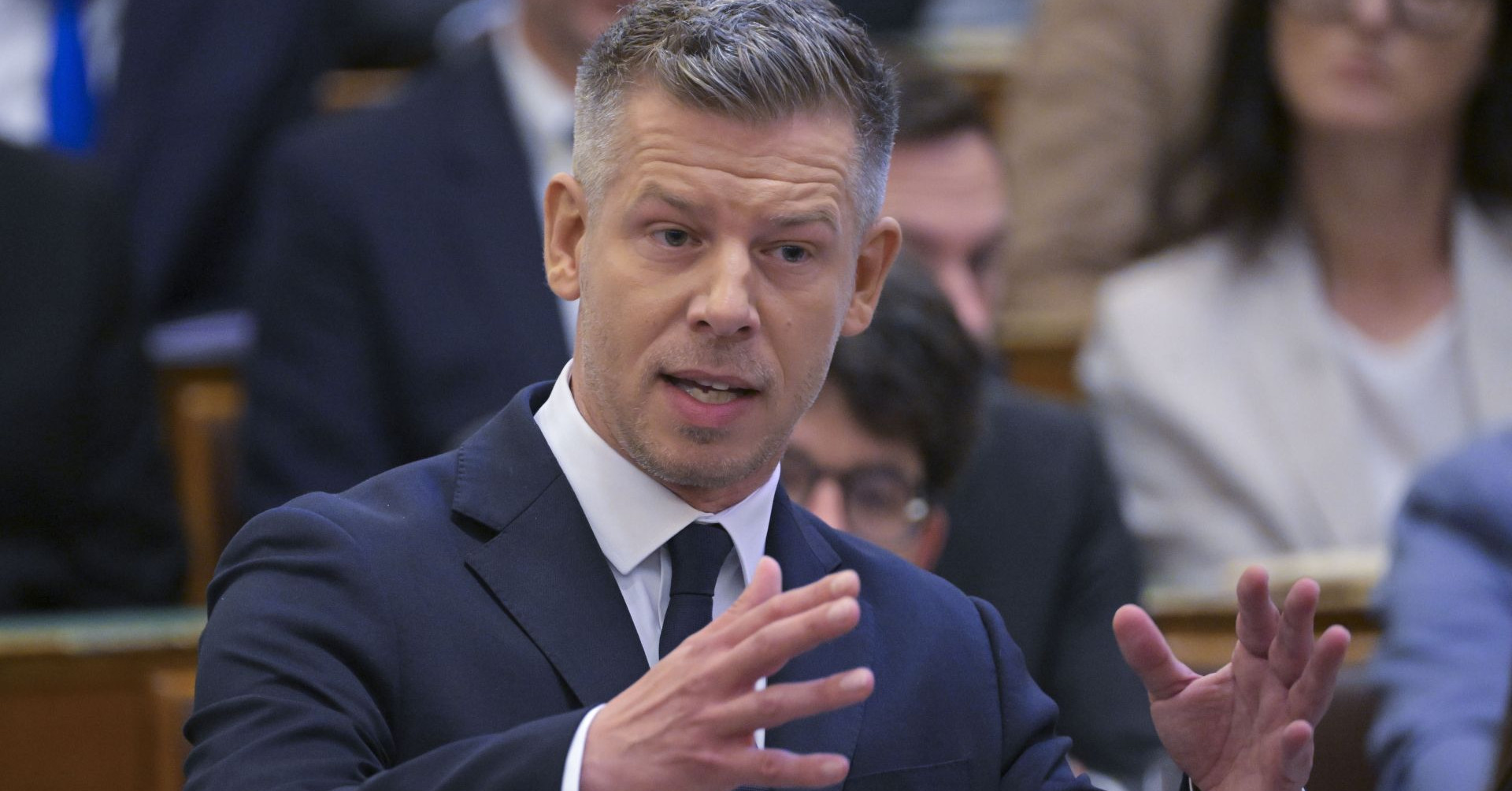 Magyar Péter: Toroczkai Lászlónak Fideszbe kell kérnie.
