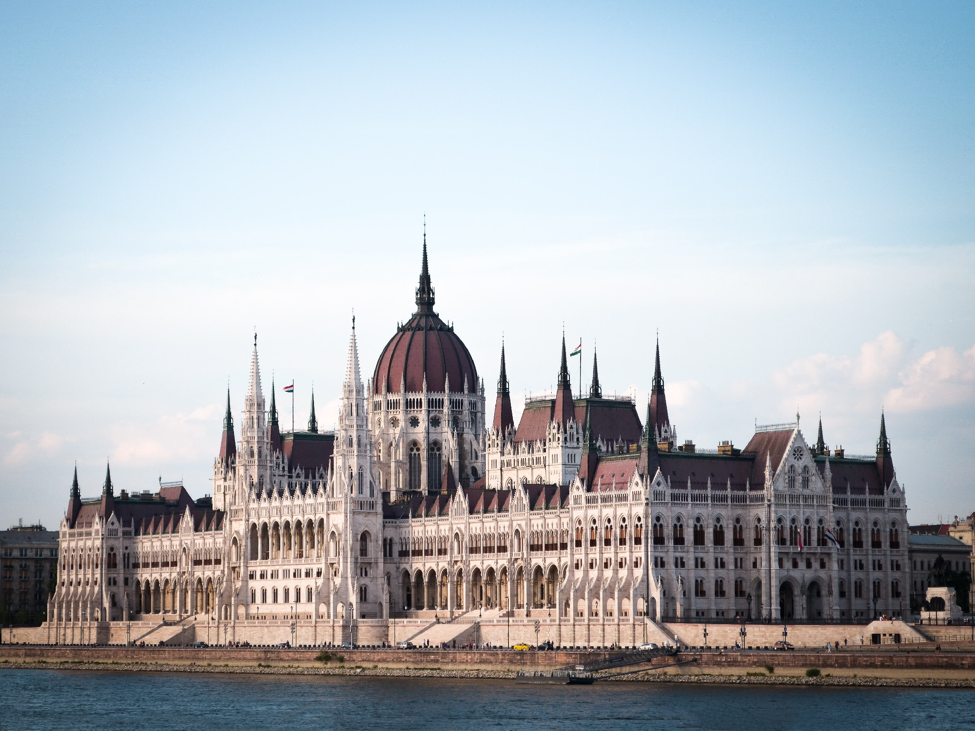 Budapesti politikusokat tömörítő képviselői csoportot hozott létre az ellenzék a parlamentben