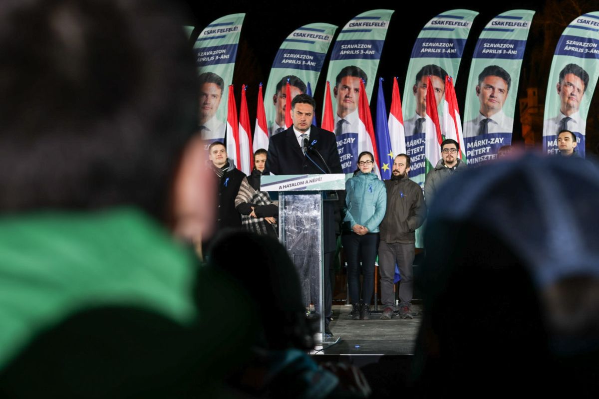 Választások előtt tekerne a pénzcsapon a Fidesz