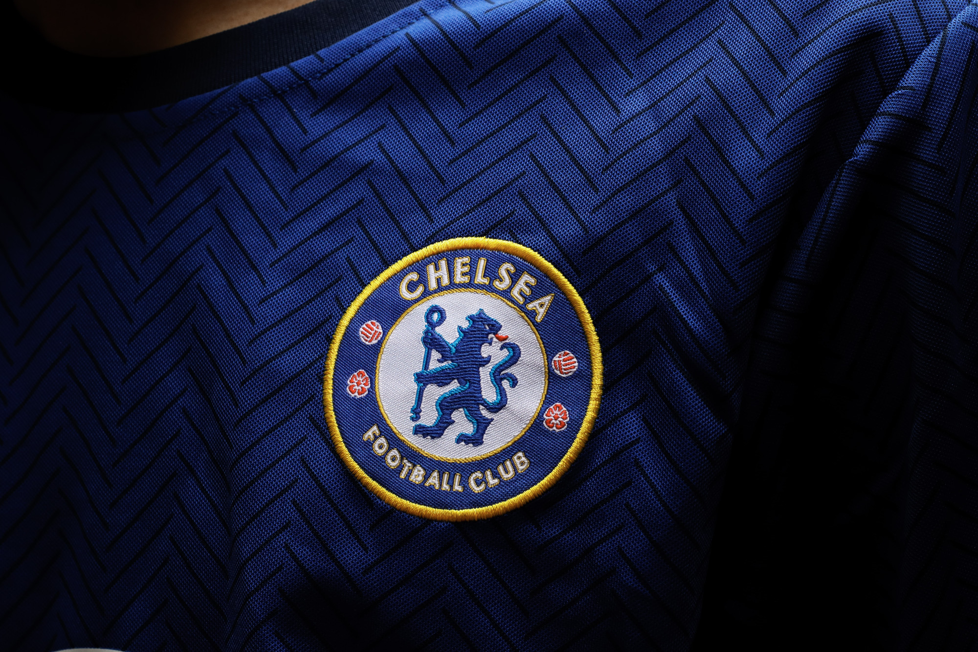 A Premier League megfosztotta Abramovicsot a Chelsea klubigazgatói posztjától