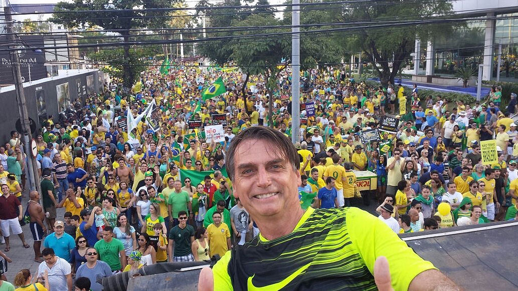 Bolsonaro nincs beoltva, ezért nem engedték be focimeccsre