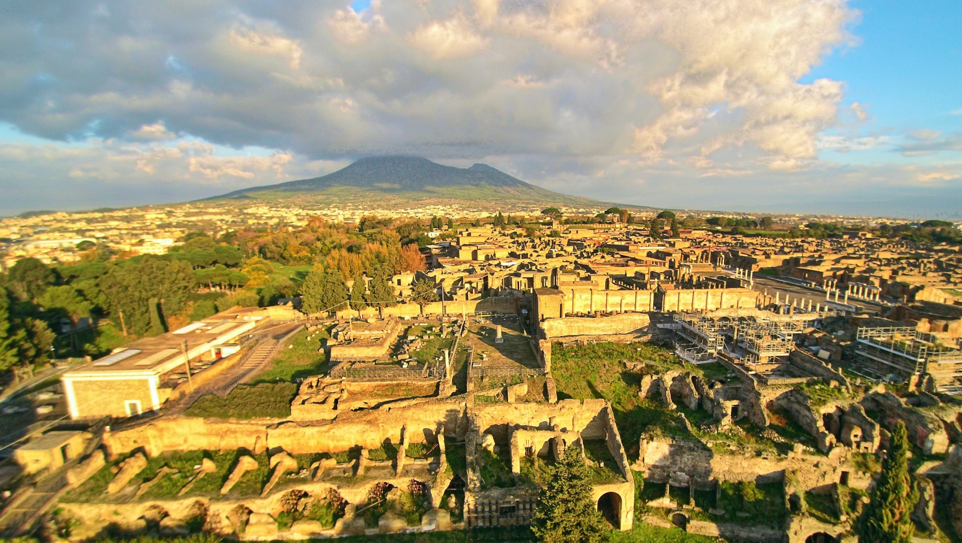 Szenzációs felfedezés: eddig rosszul tudtuk Pompeji pusztulásának dátumát?