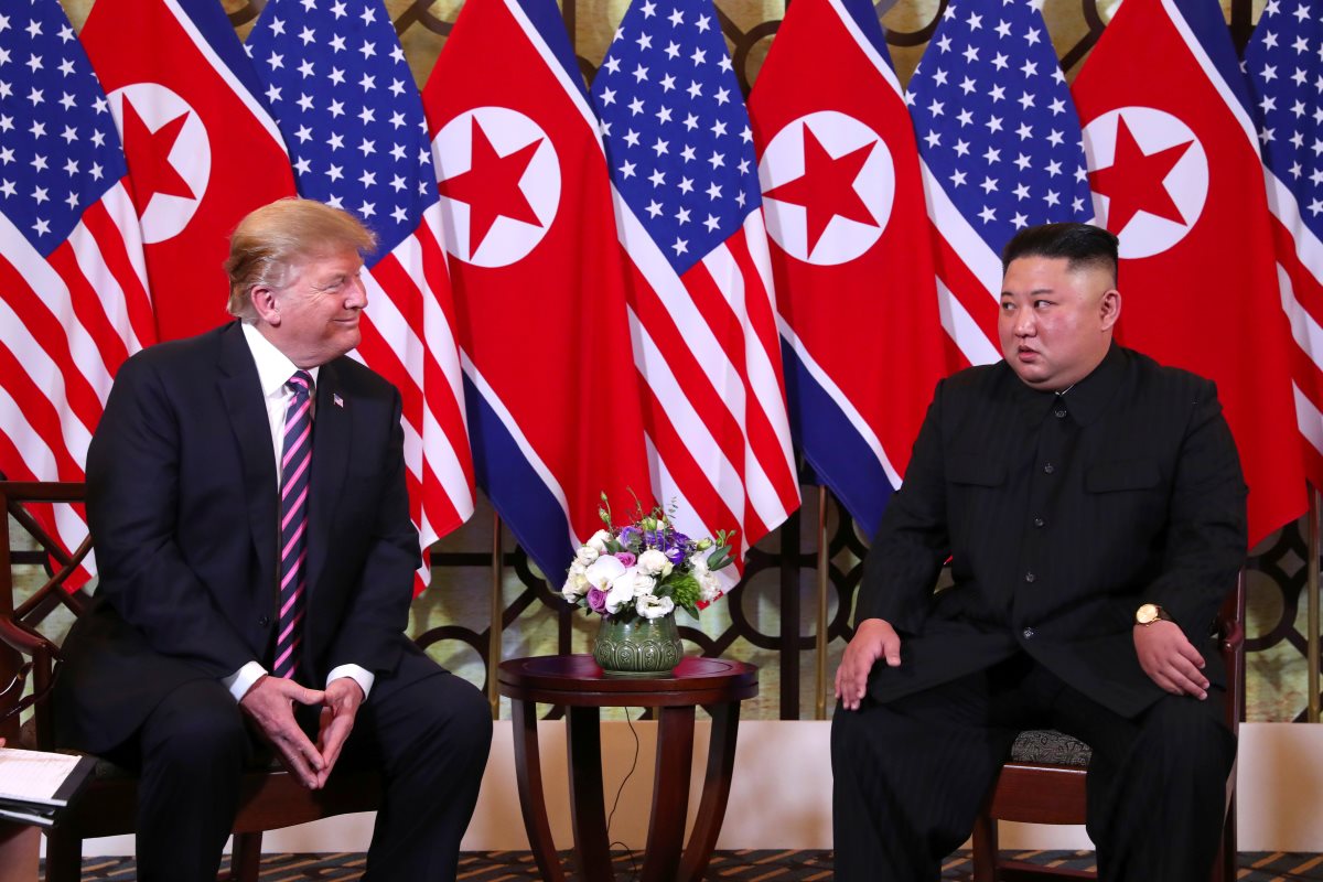 Hirtelen megszakadtak a tárgyalások, nincs megállapodás Trump és Kim Dzsongun között