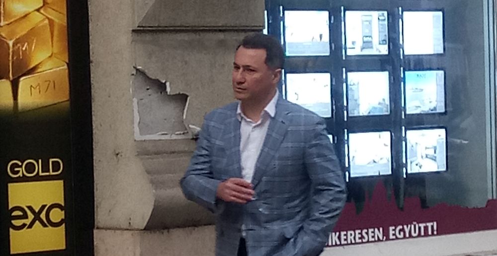 Gruevszki pesti sétával töltötte húsvét hétfő estéjét