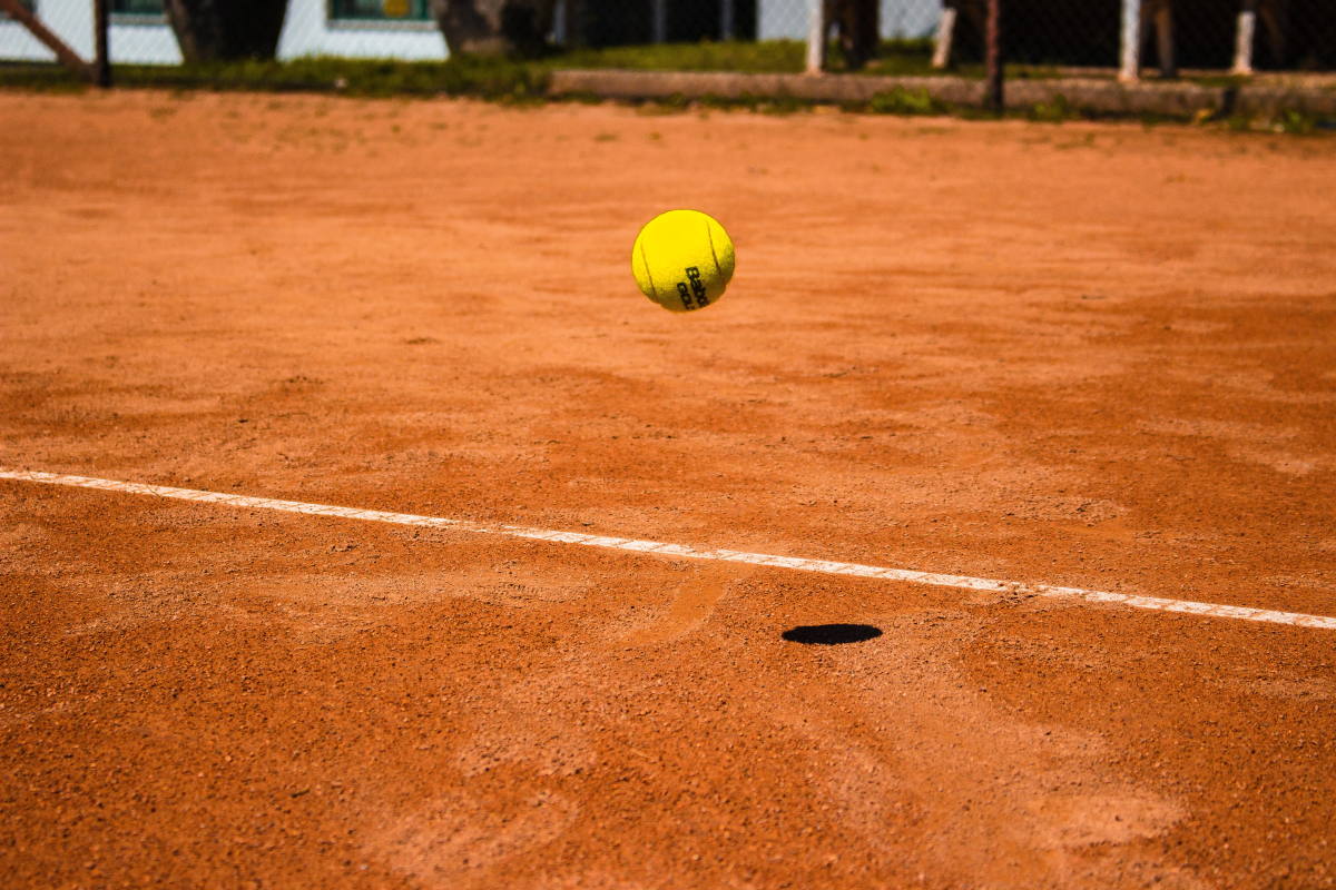 Tenisz: százmilliós tartozások házon belülre