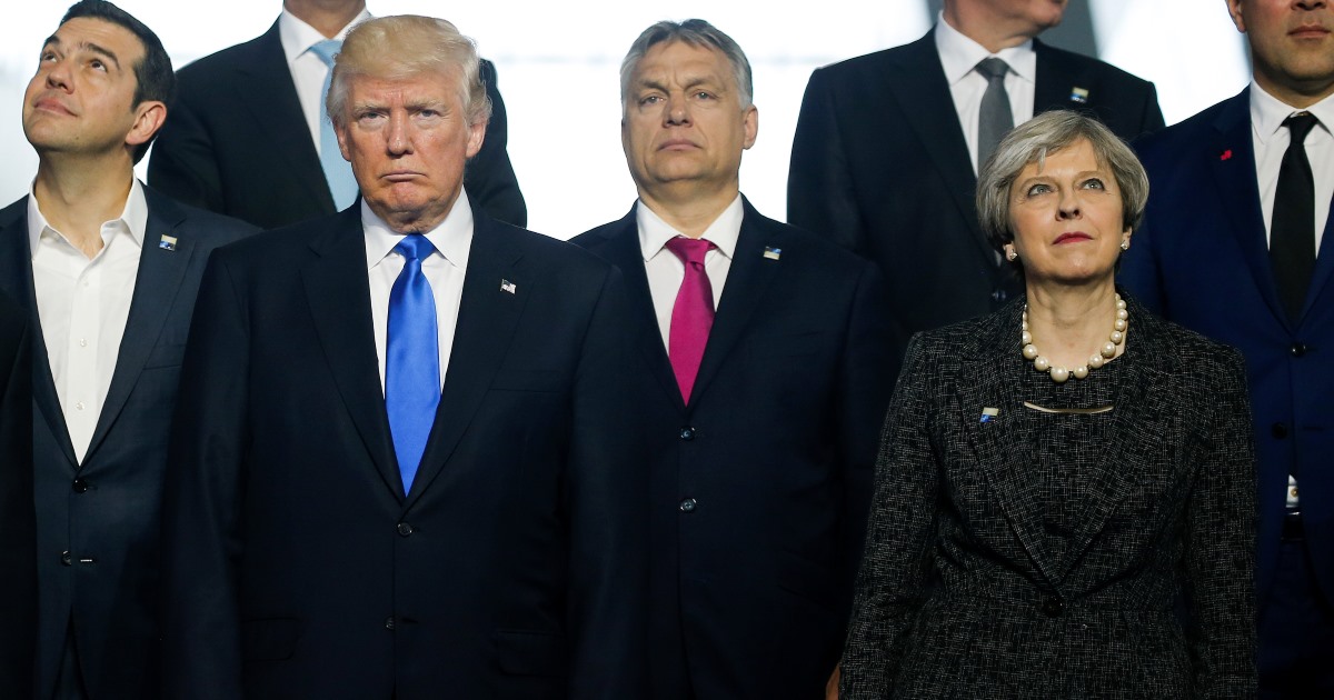 Szenátorok figyelmeztették az Orbánt váró Trumpot